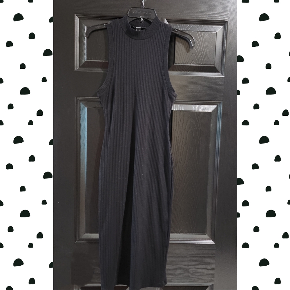 Forever 21 Black Ribbed Mock Neck Sleeveless Bodycon Midi Dress Size Med.